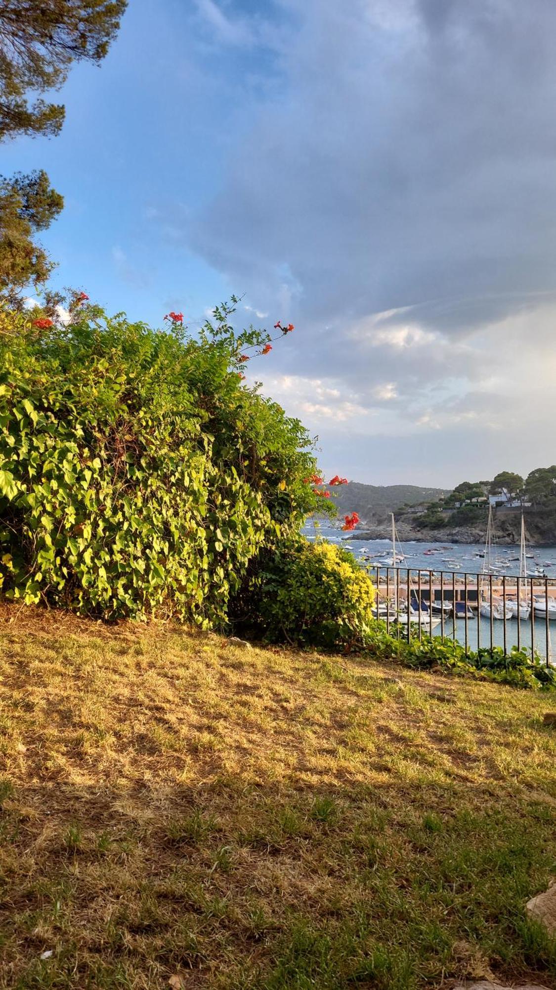 Luxury Apartment In Front Of The Sea 雅弗郎其 外观 照片